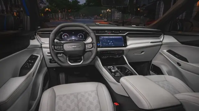 جیپ می‌گوید اتاق چروکی را برای استفاده راحت روزمره طراحی کرده است