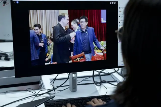 รองนายกฯ เอกนิติบอกว่า ภาพนี้ถ่ายก่อนช่วงโควิด-19 แพร่ระบาด