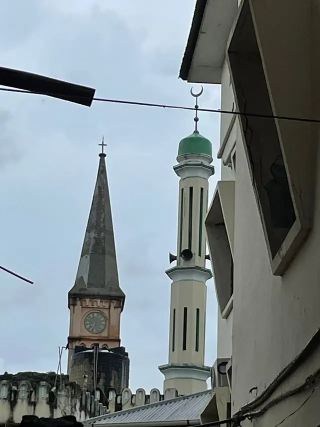 Masjiida Jibirilii fi Bataskaana Angilikaan