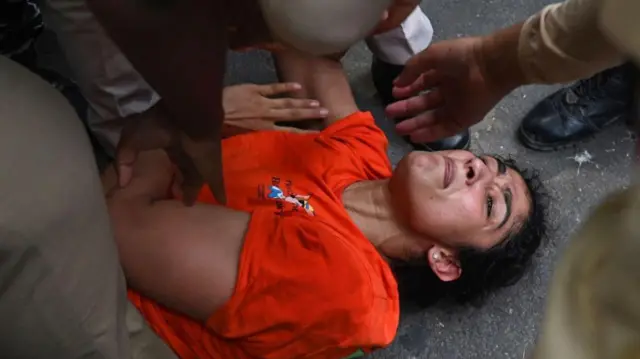 రెజ్లర్ల ఆందోళన 