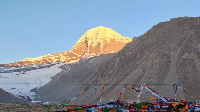 कैलाश पर्वतको उत्तरी मोहडा