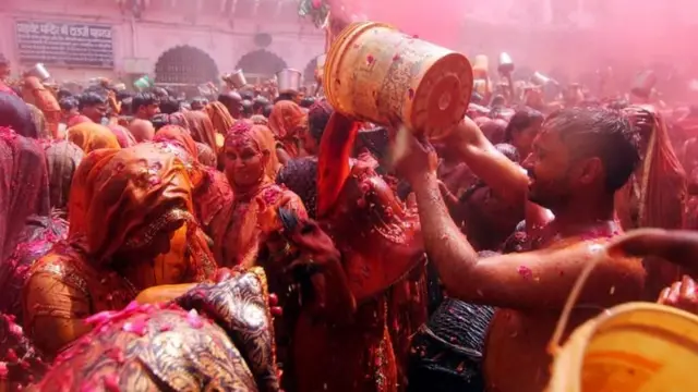 ગુજરાતમાં હોળીની અસર રાજસ્થાનથી આવી છે