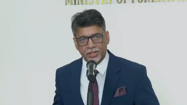 বাংলাদেশের পররাষ্ট্র মন্ত্রণালয়ের মুখপাত্র এ কে এম শহীদুল করিম