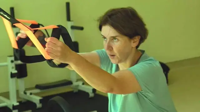 Andriana akifanya mazoezi ya kujiandaa kurudi mstari wa mbele