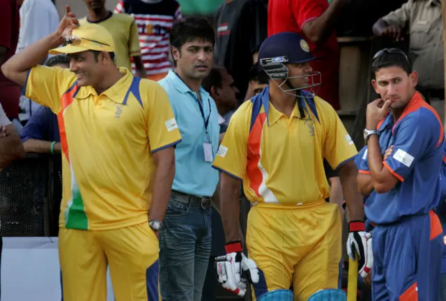 सलिल अंकोला, अनिल कुंबेल, अजित अगरकर और राहुल द्रविड़