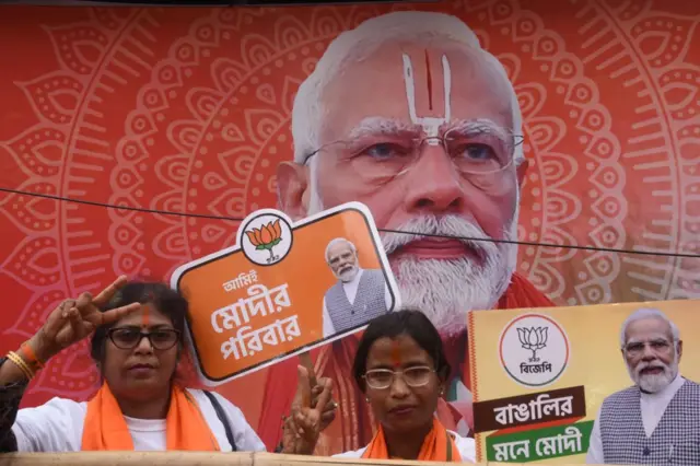 মেরুকরণের রাজনীতি বিজেপির পক্ষে 'বুমেরাং' হয়েছে বলে বিশ্লেষকরা মনে করছেন