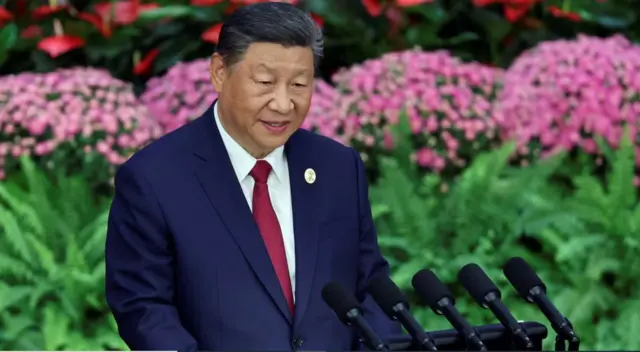 Pireezidaantiin Chaayinaa Shii Jiin pingi