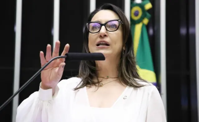 Rosangela Moro discursa na Câmara 