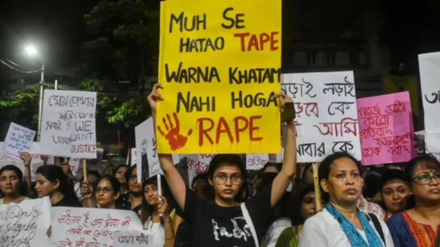 कोलकात्यात झालेली निदर्शनं