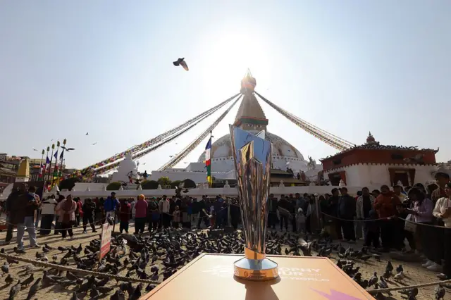 ट्रॉफी टूर