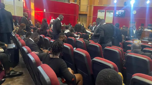 Inside di Courtroom before proceedings start