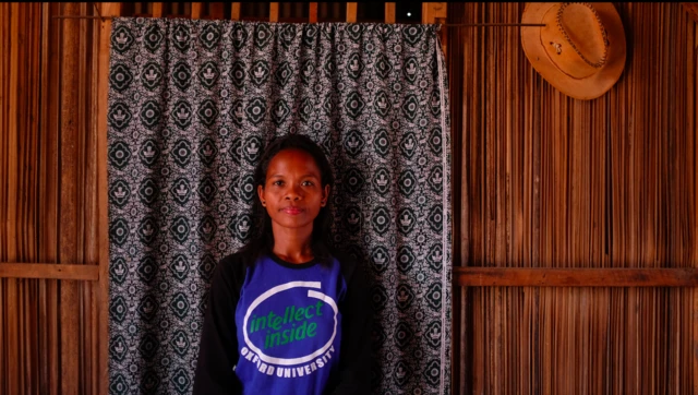 Perempuan eks pengungsi Timor Timur 