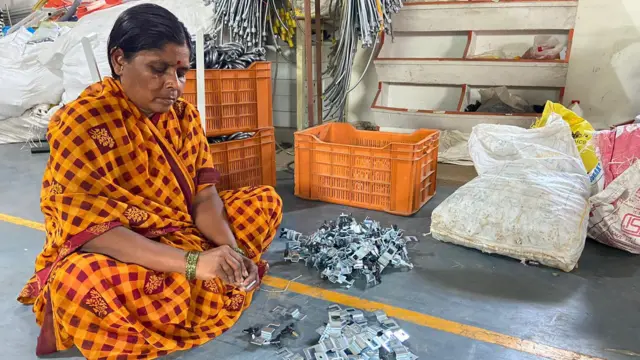 योगेश यांनी 6 जणांना रोजगार उपलब्ध करुन दिला आहे.