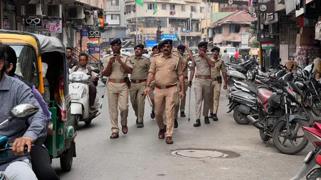 સુરતમાં પોલીસ ઍલર્ટ પર
