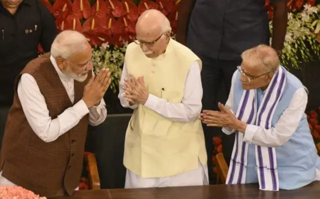 नरेंद्र मोदी, लालकृष्ण अडवाणी आणि मुरलीमनोहर जोशी