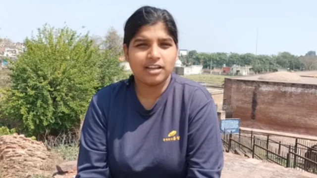 Neha electrician BBC Gujarati