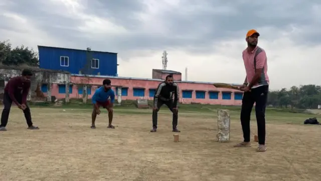 ఆకాశ్ మేనల్లుడు కిషన్