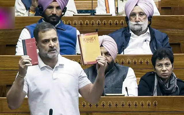 राहुल गांधी