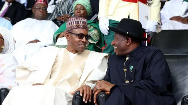 Onyeisiala Muhammadu Buhari na Onyeisiala Goodluck Jonathan na mmemme n'Abuja