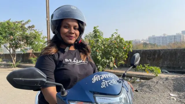 सिमी जाधव