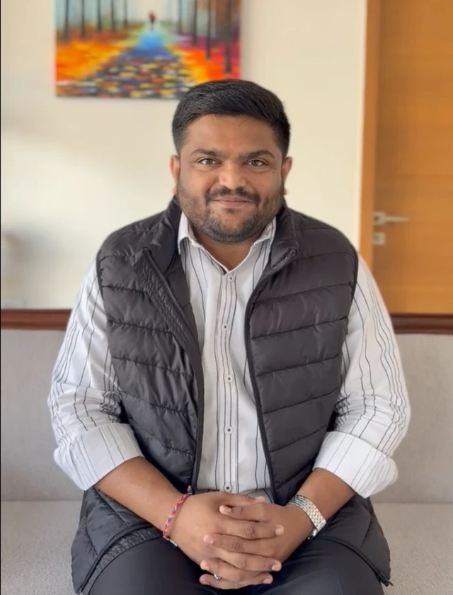 બીબીસી ગુજરાતી હાર્દિક પટેલ પાટીદાર અનામત આંદોલન કરસનભાઈ પટેલ