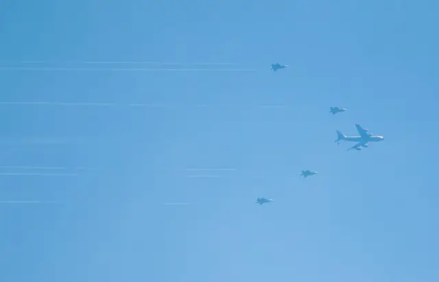 ภาพเครื่องบิน