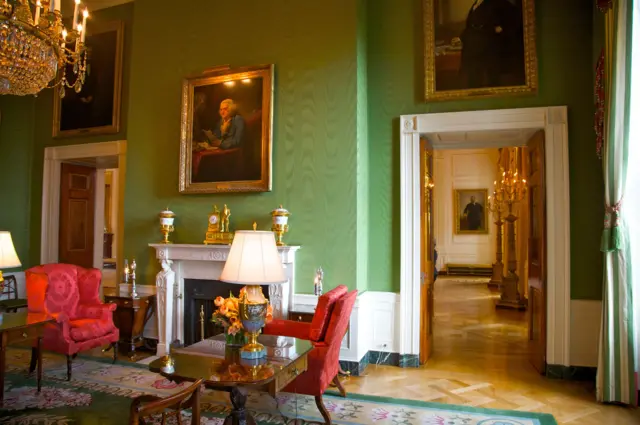  ਵ੍ਹਾਈਟ ਹਾਊਸ ਵਿੱਚ 132 ਕਮਰੇ ਤੇ 35 ਬਾਥਰੂਮ ਹਨ