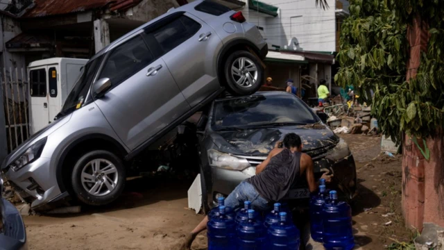 خرابیهای توفان در جزیره سیبو فیلیپین