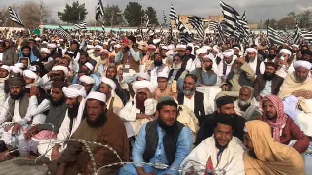 ْْٰجے یو آئی 