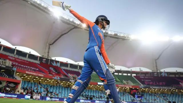 भारत ने पहली पारी में 172/3 का स्कोर बनाया था