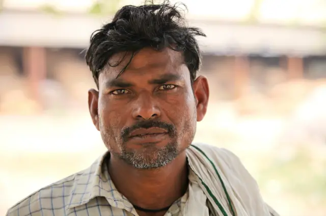 अविवाहित लोगों को पेंशन 