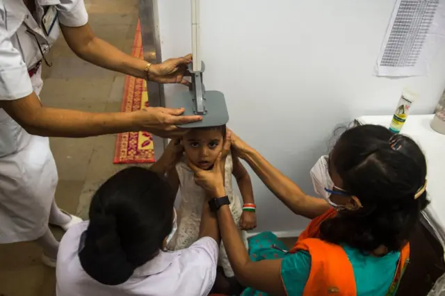 कुपोषण बालकांमध्ये वाढण्याची अनेक कारण आहेत.