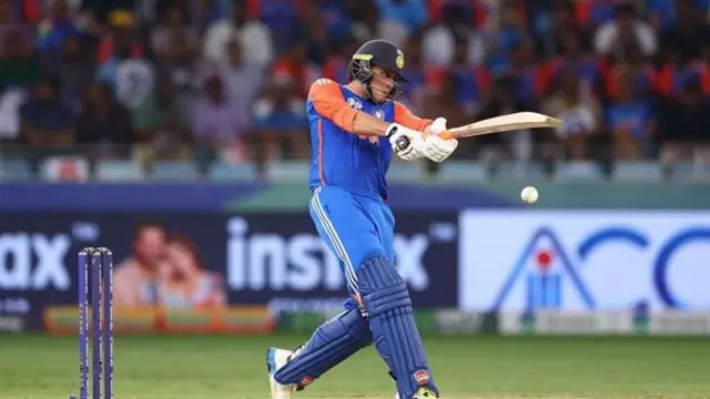 अभिषेक शर्माने आपला जबरदस्त फॉर्म कायम ठेवताना 31 चेंडूवर 61 धावांची वादळी खेळी केली. 