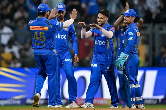 மும்பை இந்தியன்ஸ்