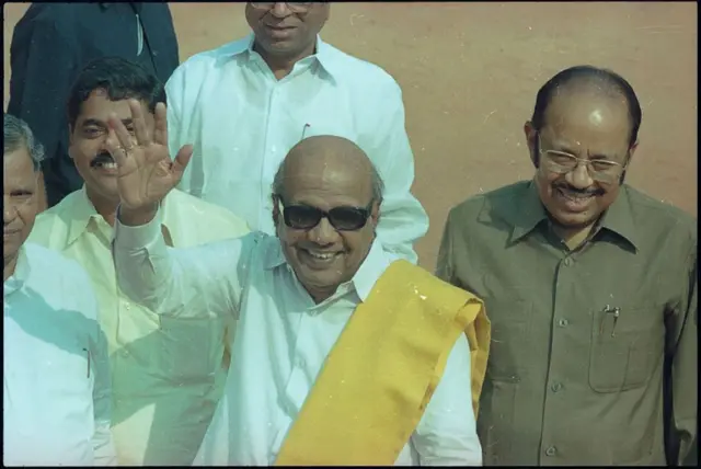 எம்.ஜி.ஆர். அ.தி.மு.கவைத் துவங்கியபோது என்ன நடந்தது? 