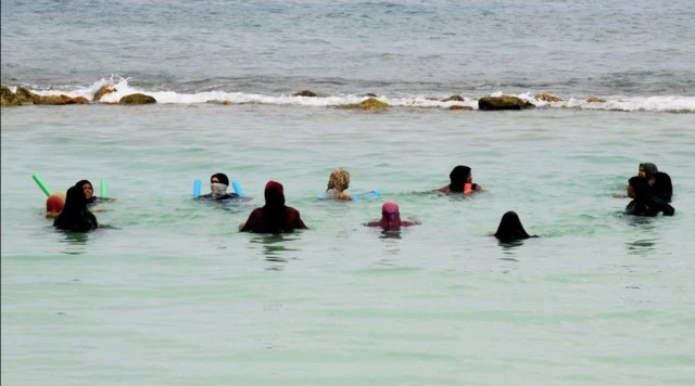 Maldives ayaa soo jiidaneysa Muslimiin badan
