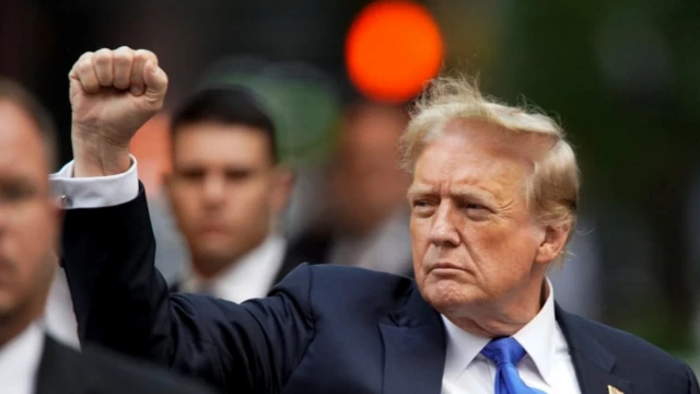 డోనాల్డ్ ట్రంప్ ఫోటో