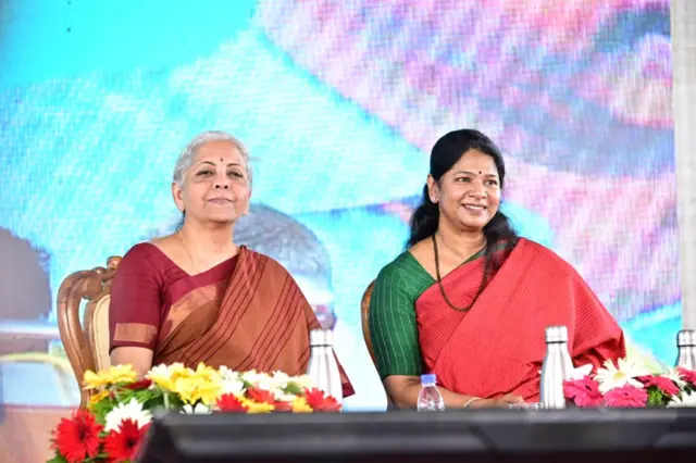  பரகலா பிரபாகர்