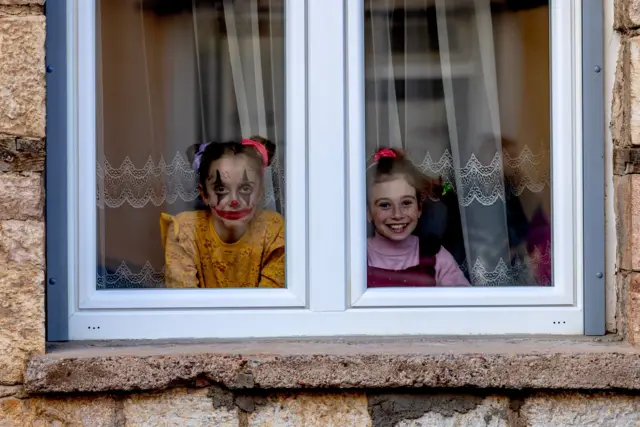 karneval u severnoj makedoniji, maskenbal u severnoj makedoniji, tradicionalni festival u vevčanima