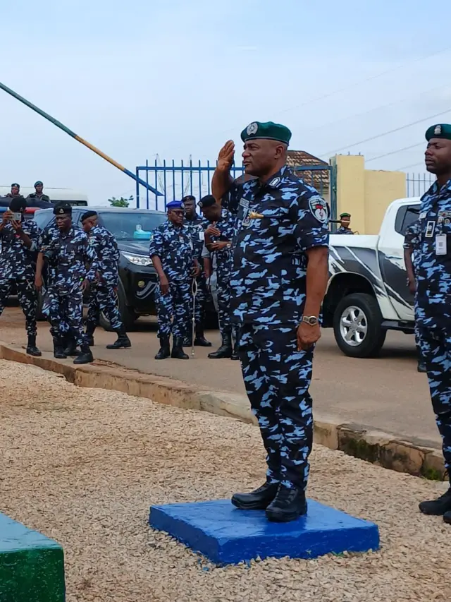 Ọga ọlọpaa Naijiria, Tunji Disu ree lasiko to de sile ijọba ipinlẹ Osun niluu Osogbo