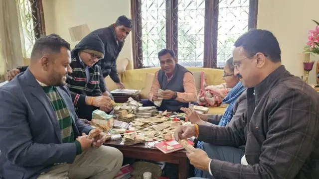 मध्य प्रदेश लोकायुक्तांनी केलेल्या छापेमारीत कोट्यावधींची संपत्ती मिळाली 