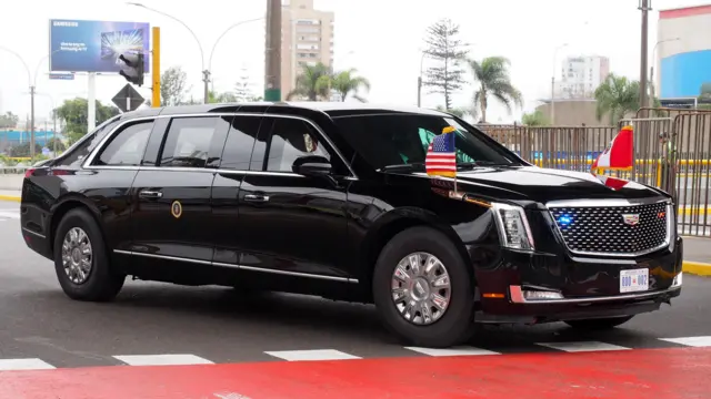 لیموزین کنونی رئیس‌جمهور آمریکا سال ۲۰۱۸ ساخته شده است