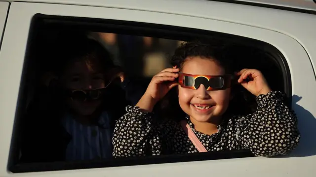 సంపూర్ణ సూర్యగ్రహణం