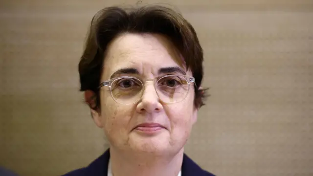 Laurence des Cars, directora del Museo del Louvre.