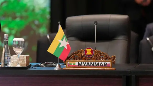 အာဏာသိမ်းစစ်တပ်ကို နိုင်ငံရေးအရ ကိုယ်စားပြုခွင့် အာဆီယံက ငြင်းပယ်ထား