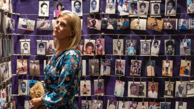 An kiyasta cewa mutum 800,000 ne suka mutu akasarinsu 'yan kabilar Tutsi a cikin kwana 100 da aka shafe ana gwabza fadan.