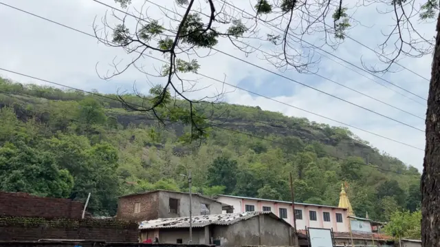 2024 मध्ये भूगर्भीय सर्वेक्षणात 203 गावांना दरडीचा धोका असल्याचे आढळून आले होते.