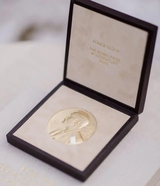 2020 साठीच्या नोबेल साहित्य पुरस्काराचं पदक