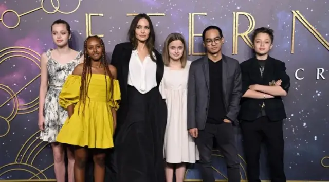 एंजलीना जोली और बच्चे