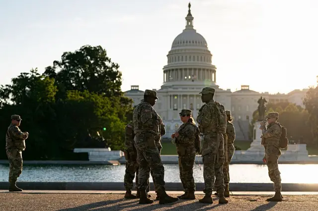Guardia Nacional frente al Capitolio